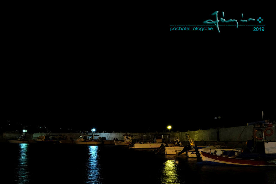 30 - noční přístav